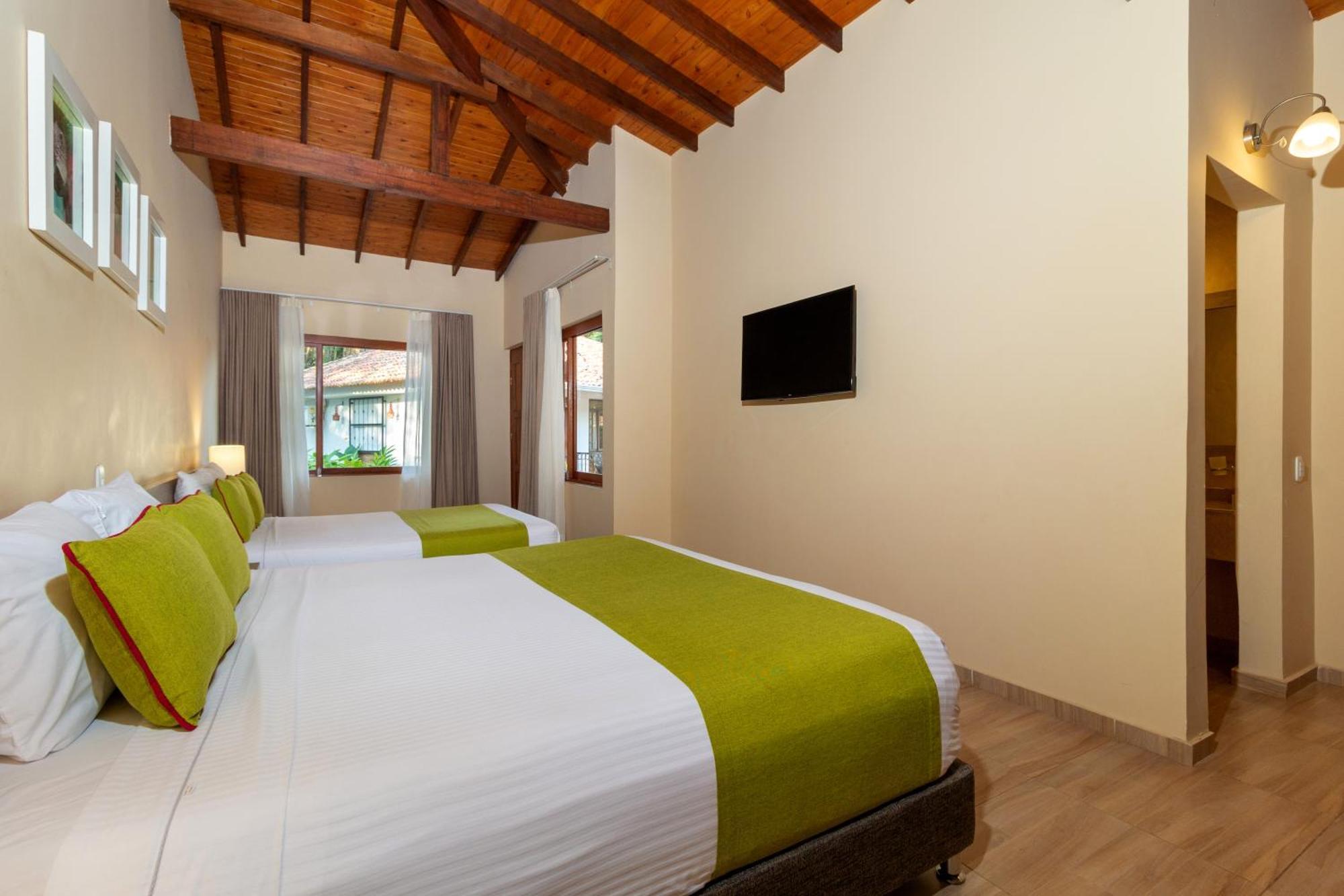 Hotel Campestre La Potra Апиай Экстерьер фото